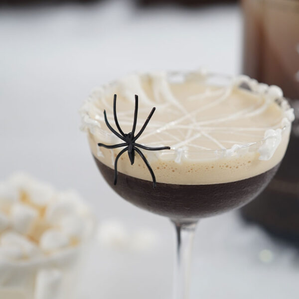 XtiniEspressoMartini-SpookyHalloweenCocktail3 Spooky Halloween Xtini Espresso Martini